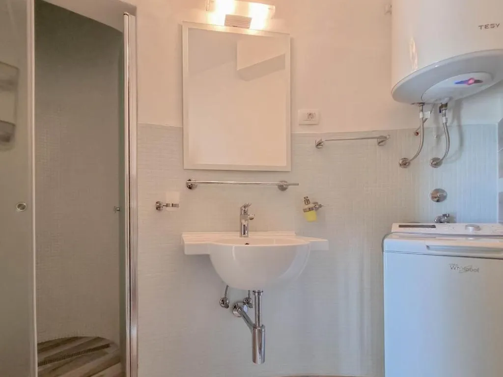 Silos Oliva Apartment Novigrad  Croatia