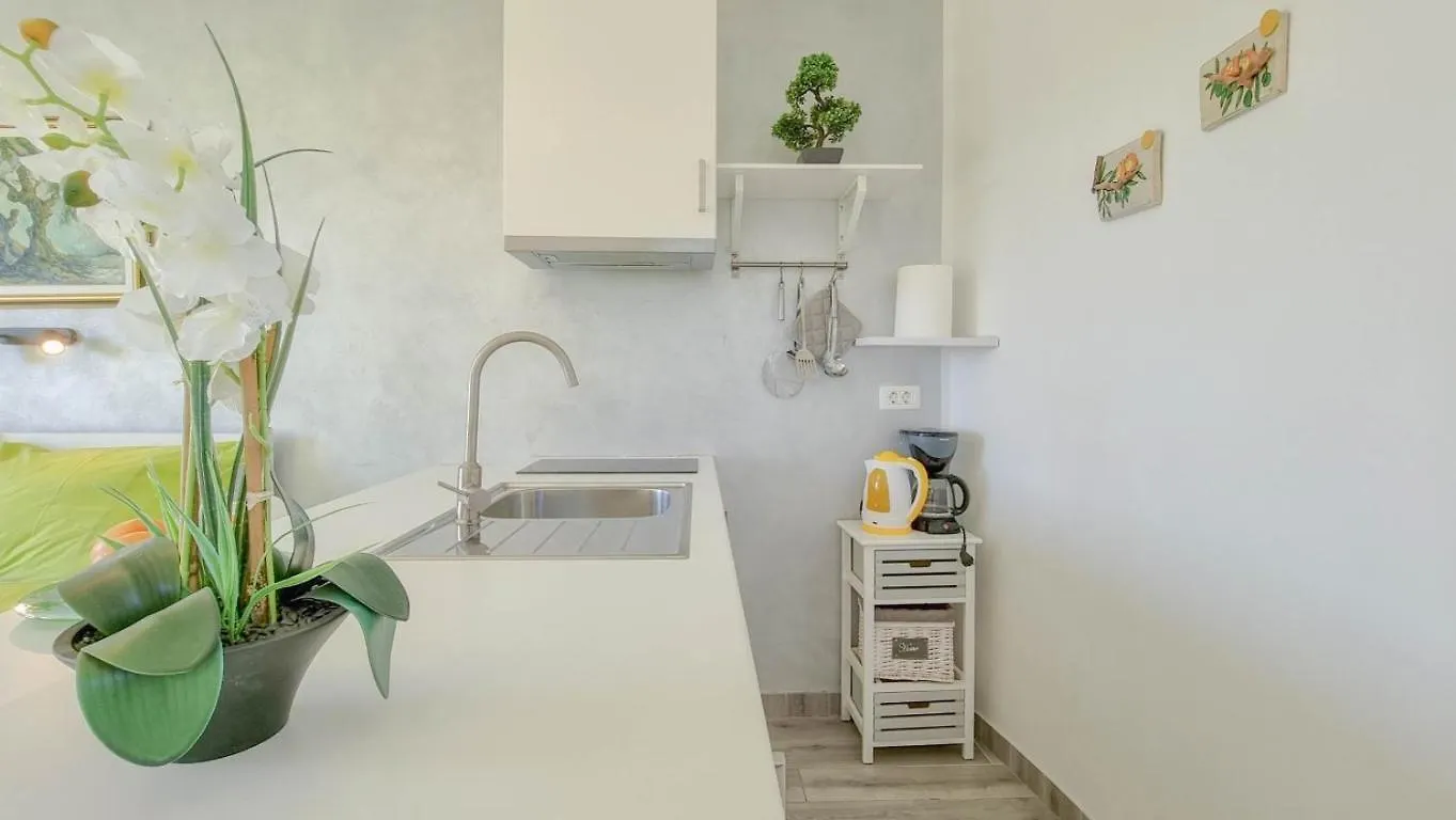 Silos Oliva Apartment Novigrad  0*, Novigrad (Istria)