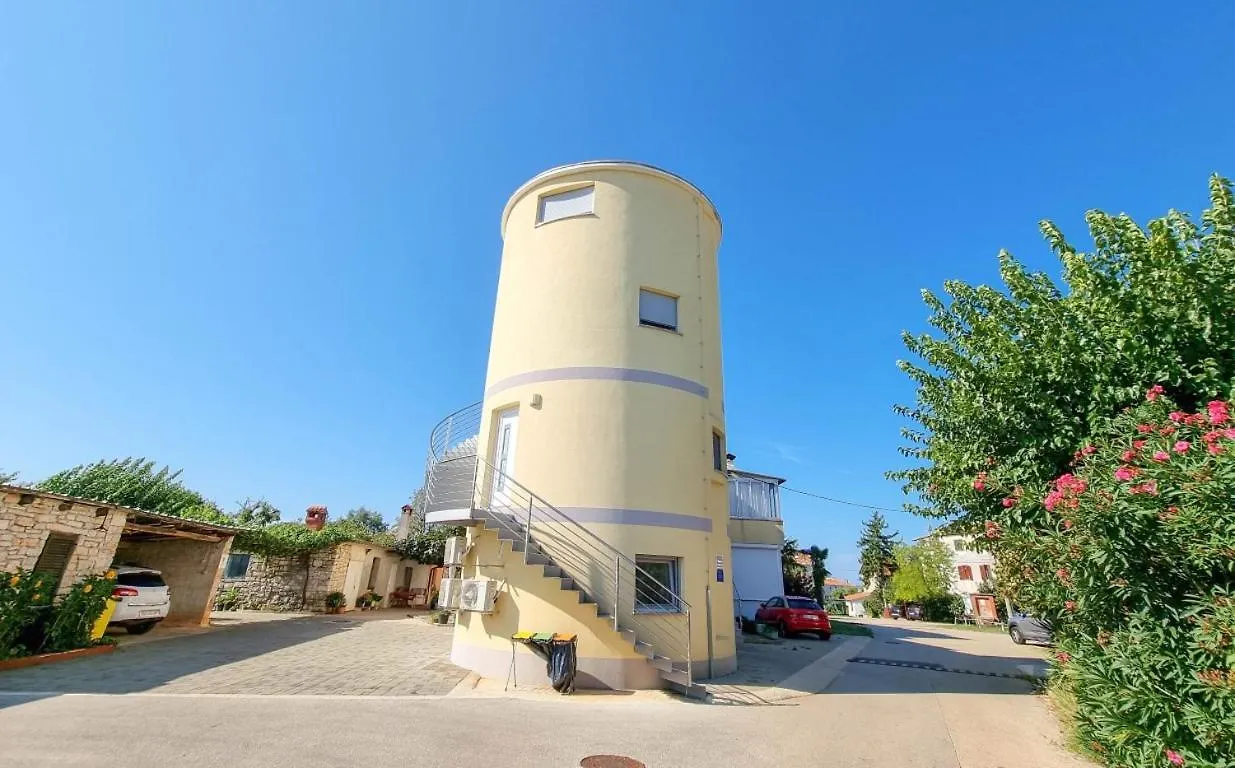 Silos Oliva Apartment Novigrad  Croatia